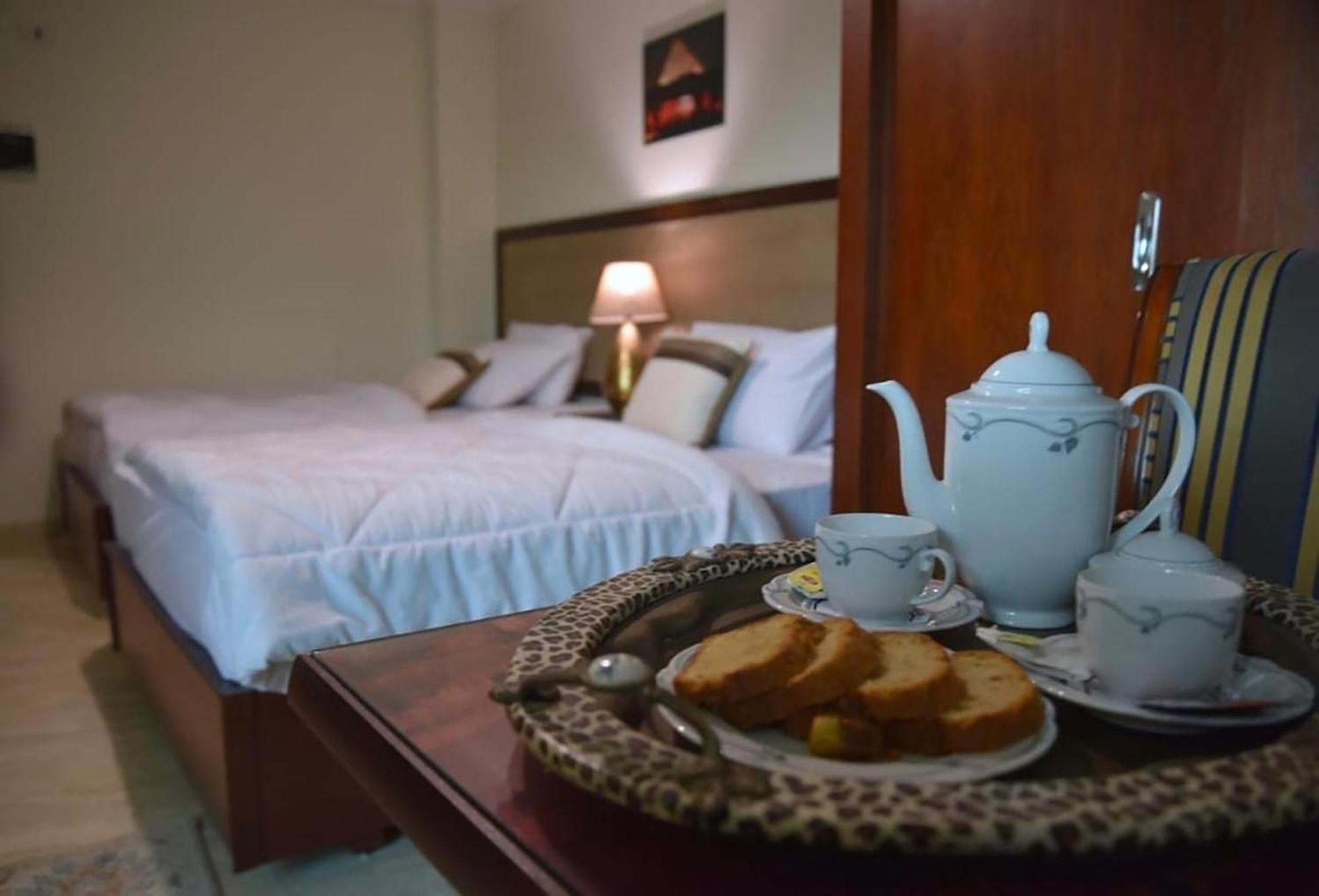El Aida Pyramids View Hotel Kafrat al Jabal Ngoại thất bức ảnh